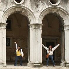 Explorica Students in Italy